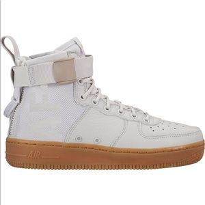 Nike SF Air Force 1 Mid Vast Grey (W)